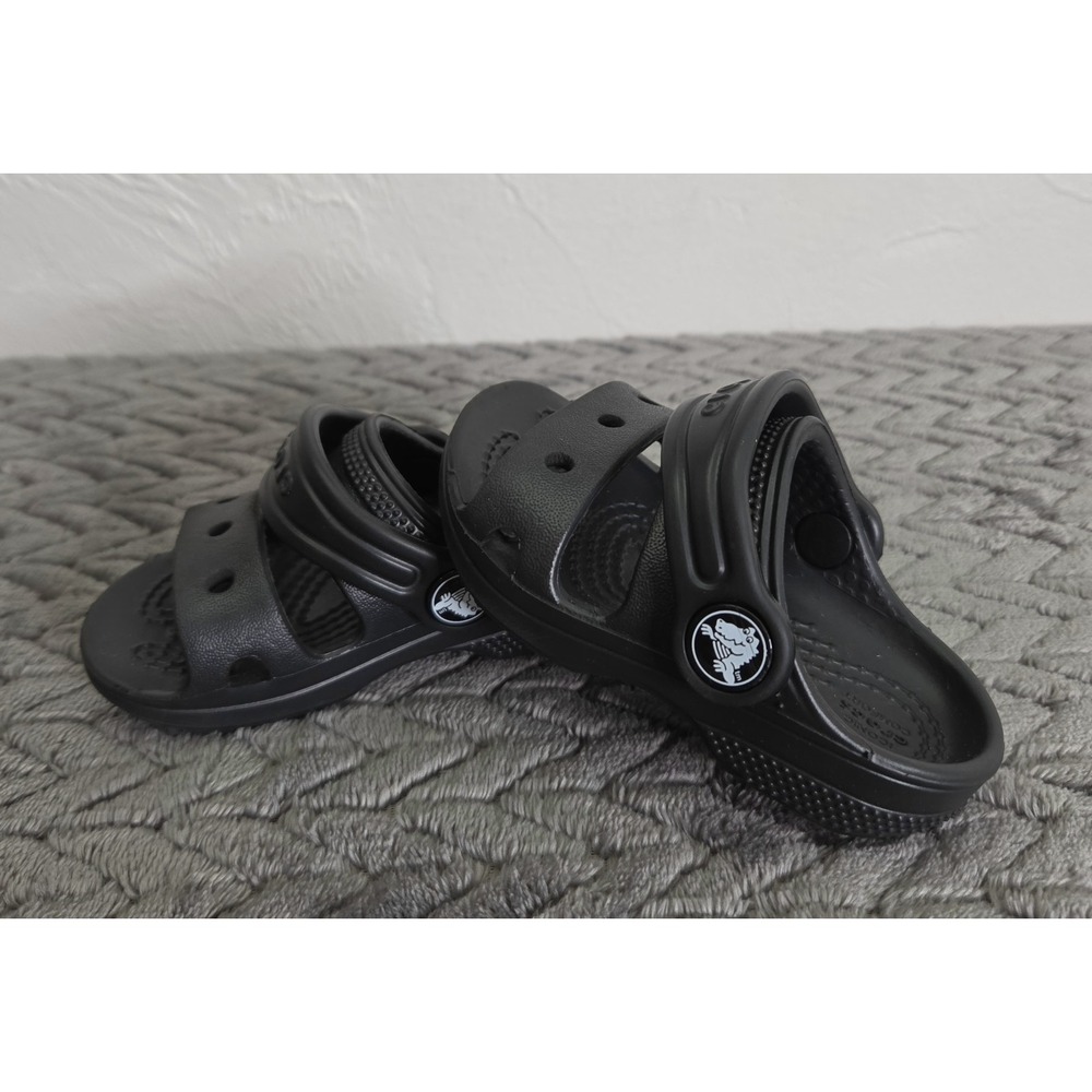 Crocs Kids Classic Sandals Toddler Size C4 Black Croslite Open Toe Beach Shoes